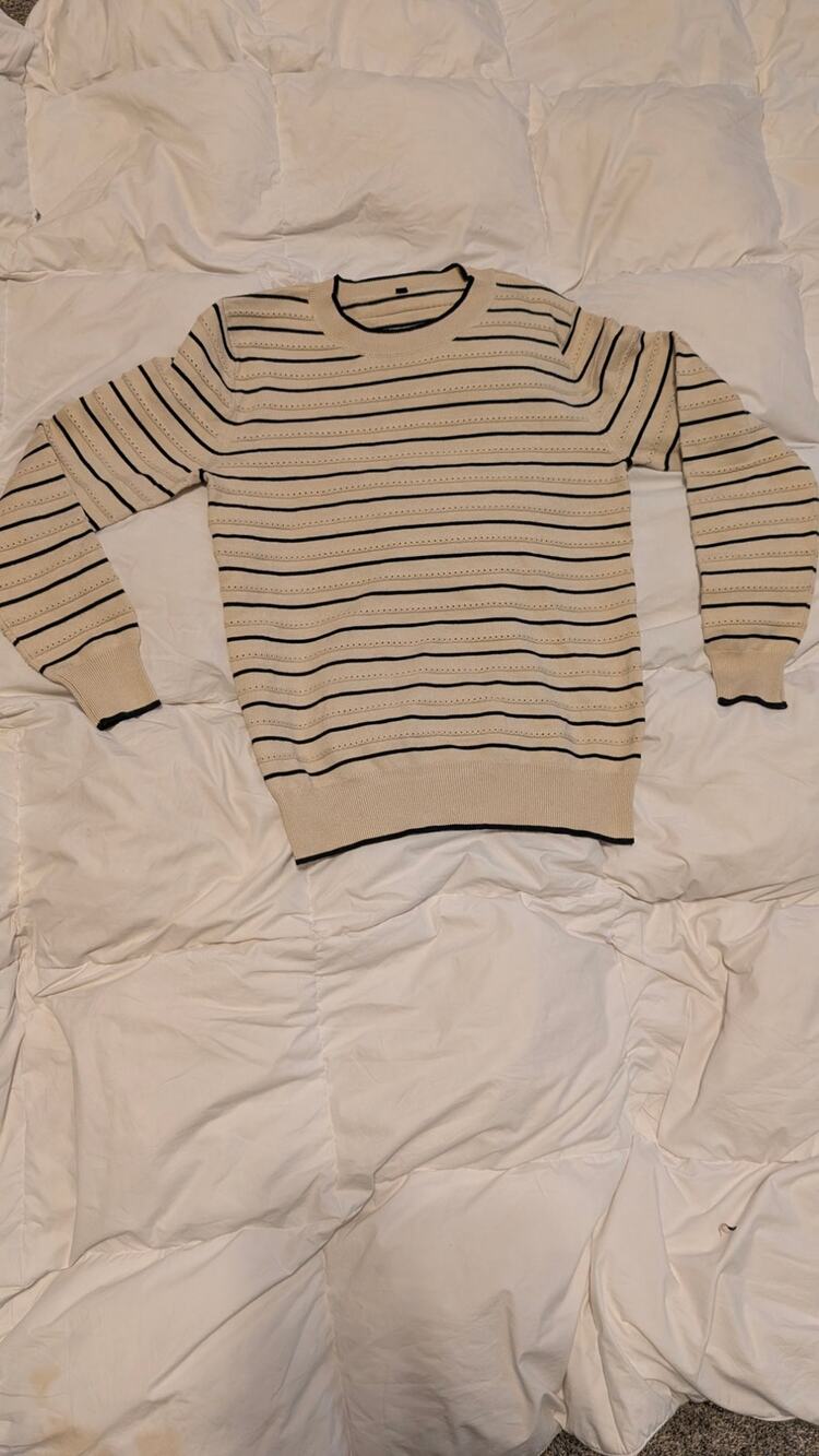 Arach&Cloz Women’s Striped Knit Sweater Medium Beige Black Crewneck Pullover
